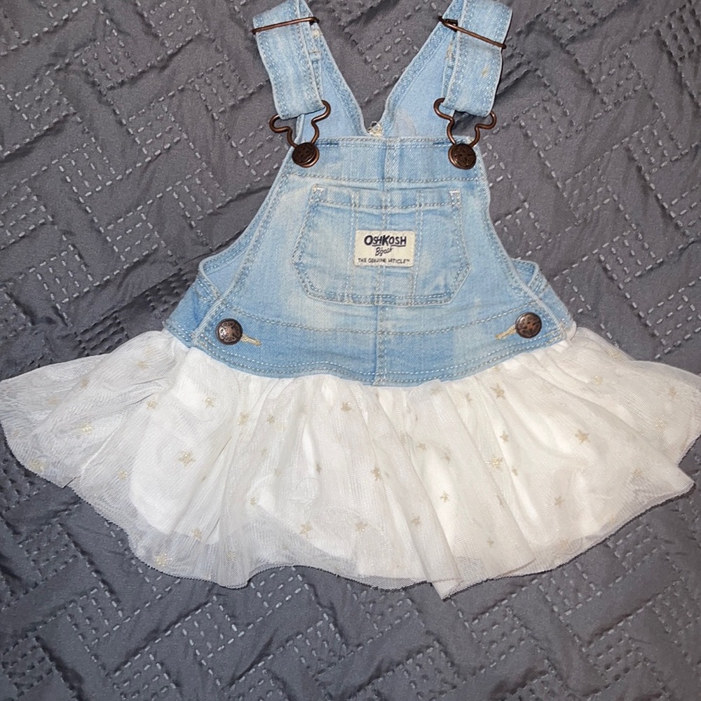 Baby clothes